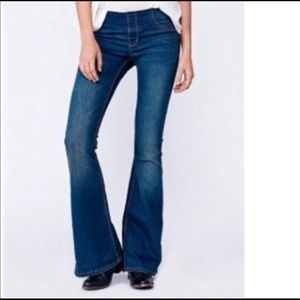 NWOT Free People Penny Pull On Flare Jeans